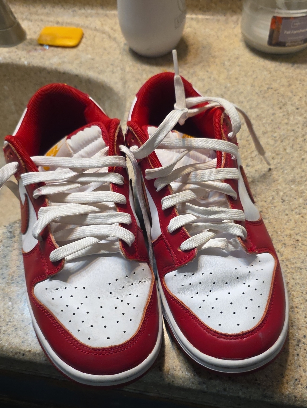Nike Men's Low-Top Sneakers in Red and White